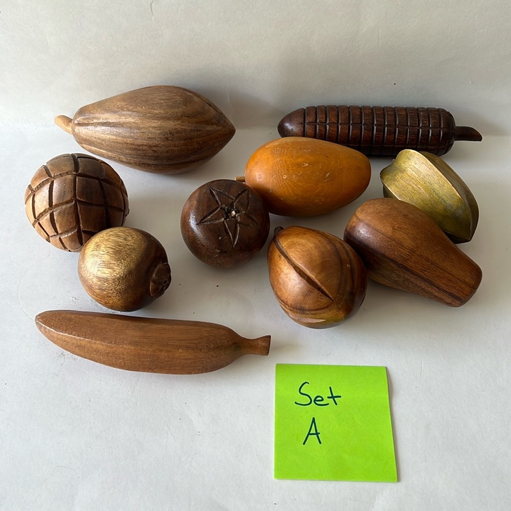 10 piece lot wood wooden fruit vtg vintage MCM monkey wood teak monkeywood